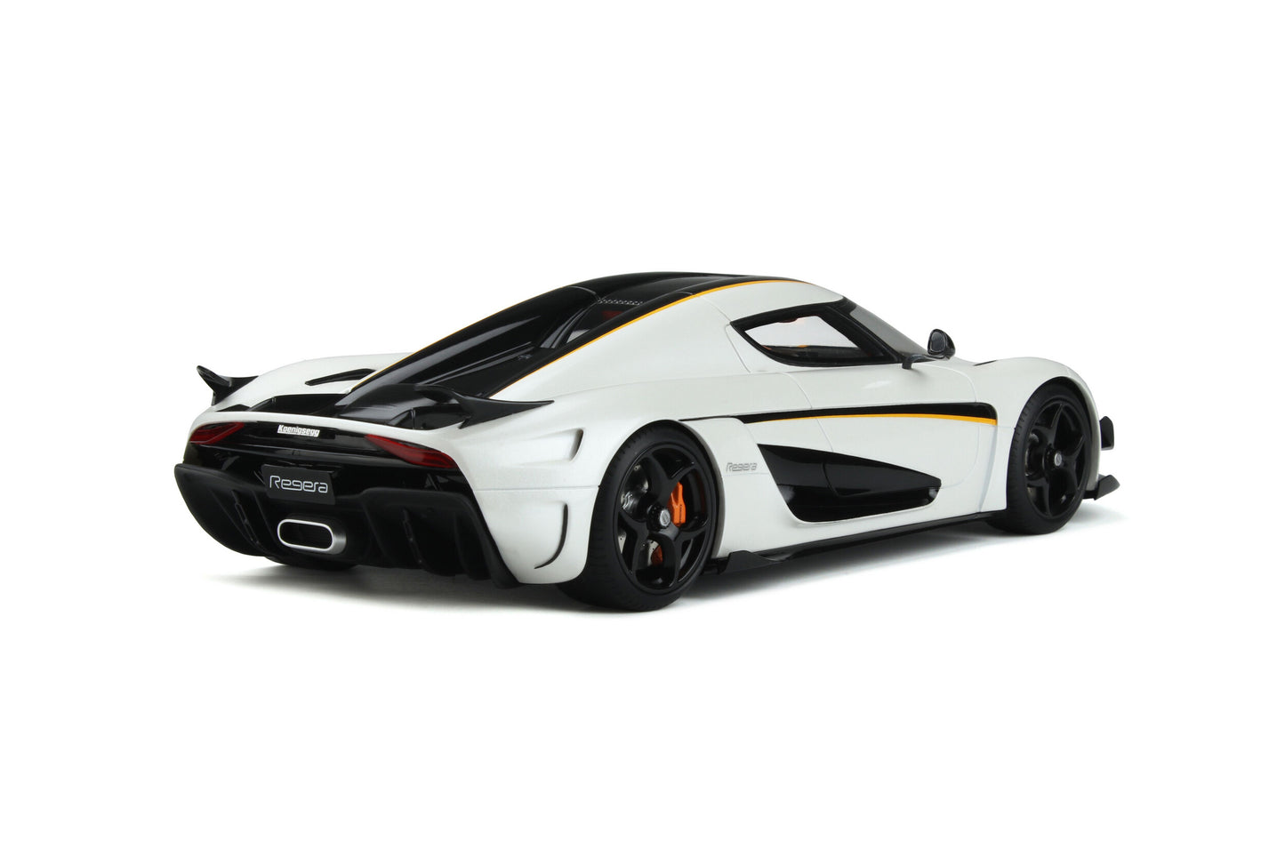 back perspective viewKoenigsegg Regrera Record White 2023 1:18 scale model car by GT Spirit