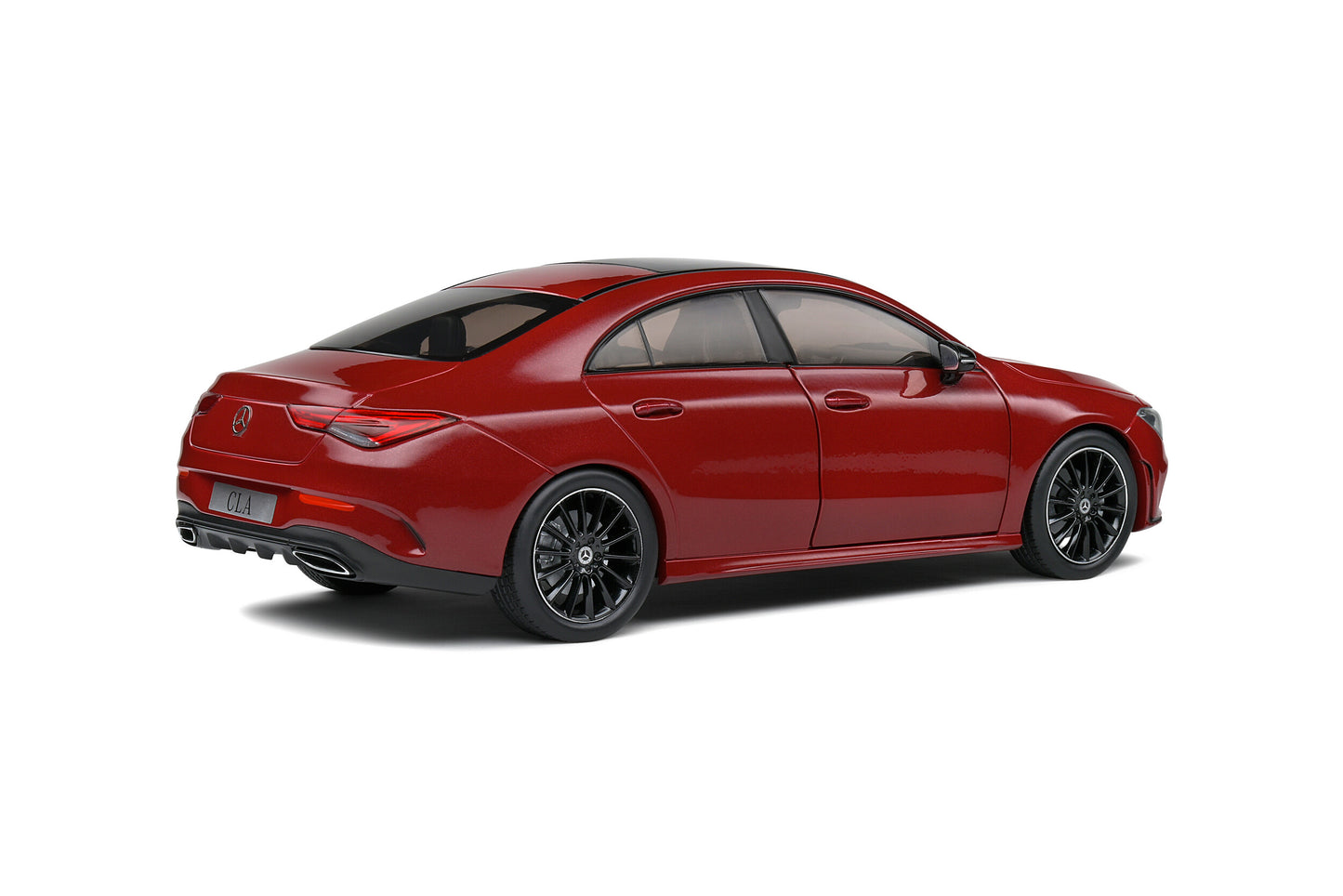 Mercedes Benz CLA C118 Coupe AMG Line - Rouge Patagonie - 2019 1:18 scale model car - Solido