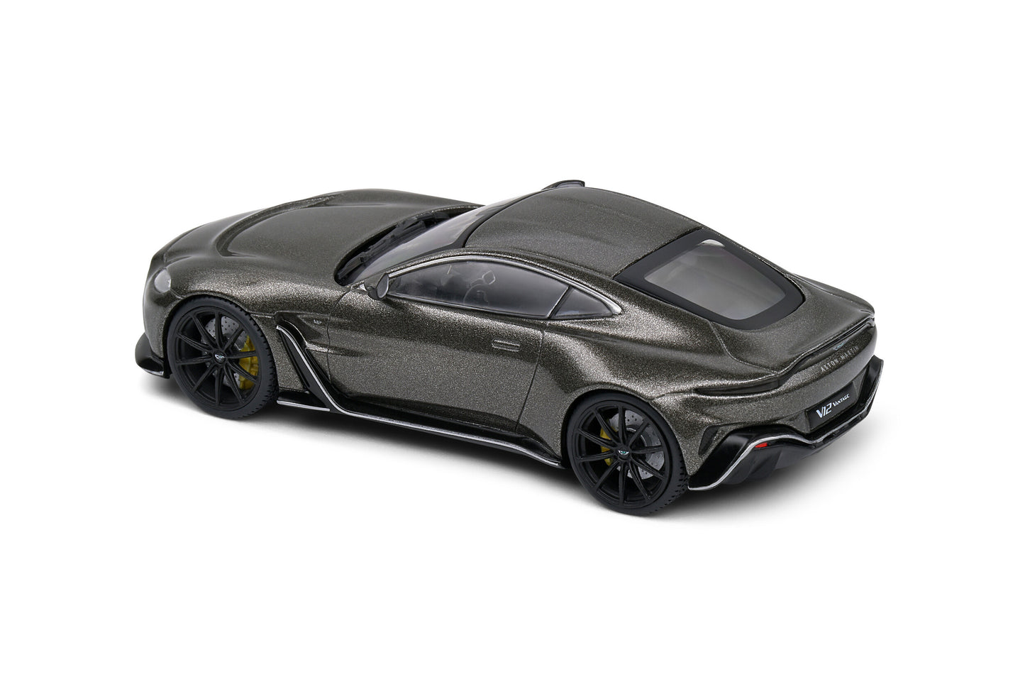 Aston Martin Vantage V12 Cumberland Grey 1:43 scale model car - Solido