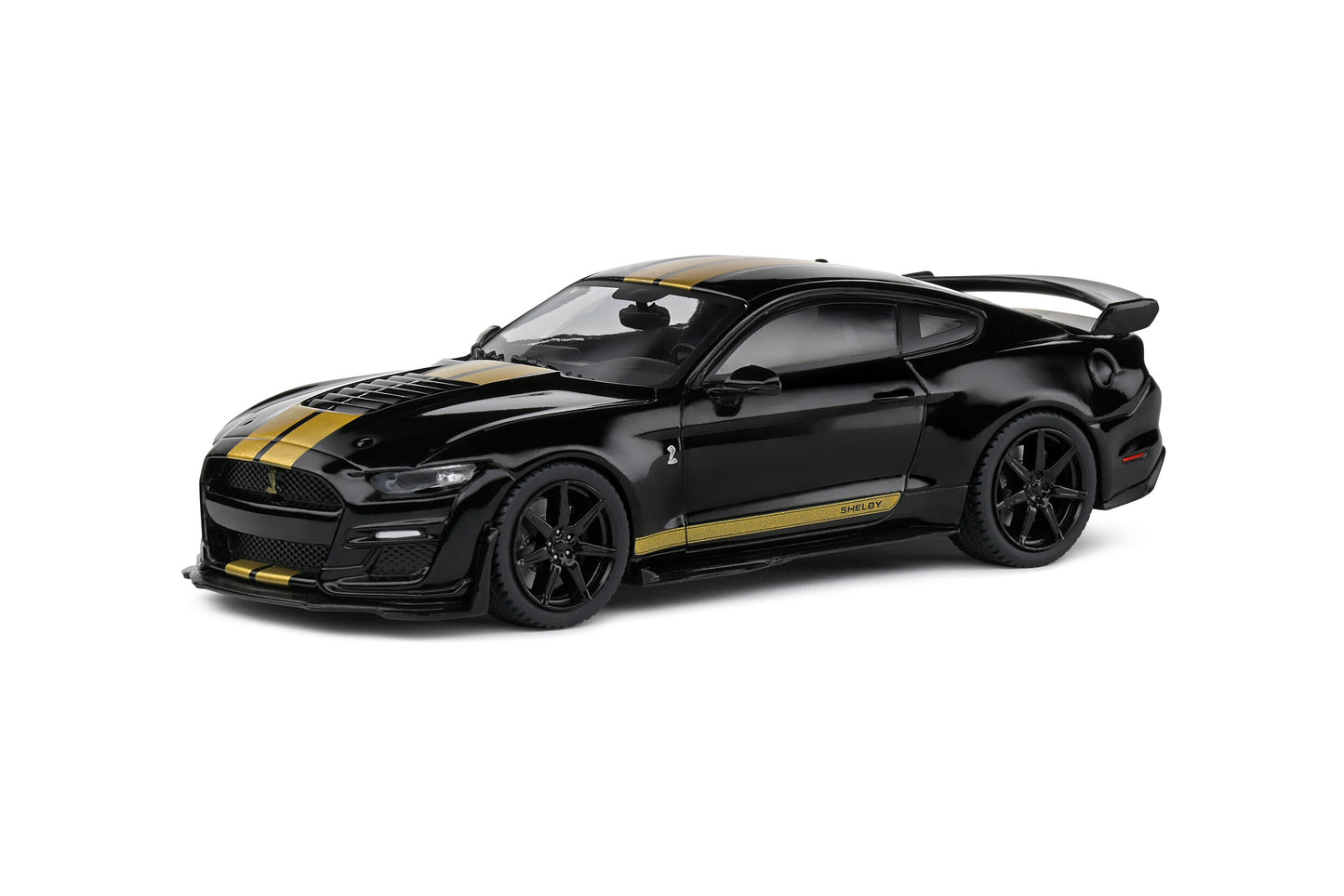 Front perspective view of Nissan 400z Rocket Bunny Purple 2022 1:43 scale model car - Solido