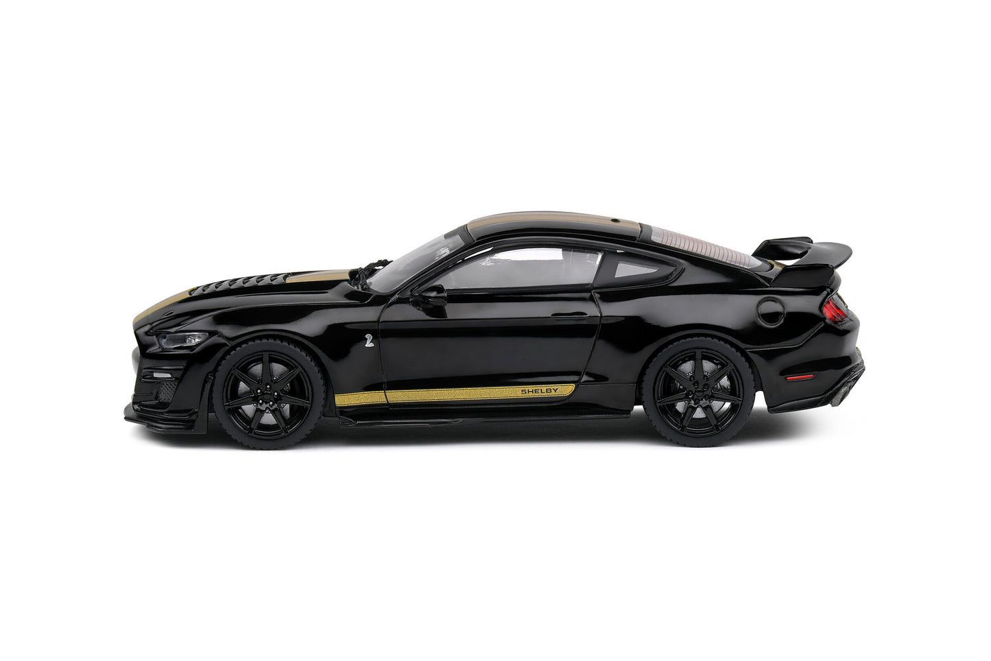 Side2 view of Nissan 400z Rocket Bunny Purple 2022 1:43 scale model car - Solido