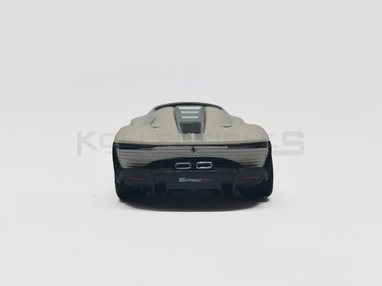 Back of Ferrari Daytona SP3 matte White 1:64 scale model car - Bburago