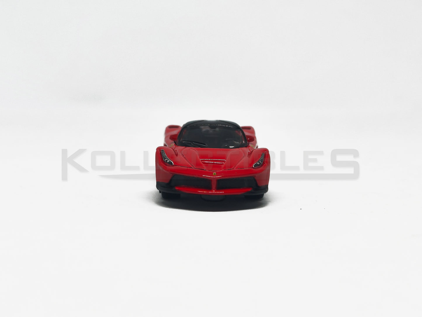 Laferrari Red 1:64 scale model car - Bburago