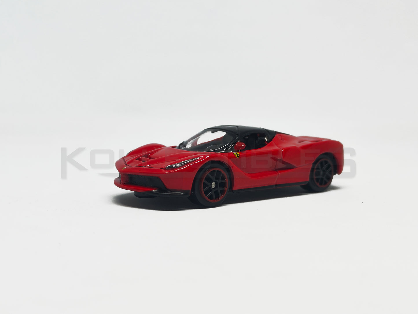 Laferrari Red 1:64 scale model car - Bburago