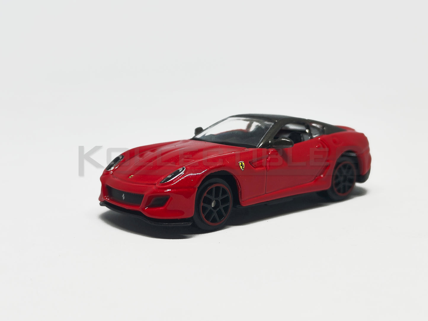front perspective view of Ferrari 599 GTO Red 1:64 scale model car - Bburago