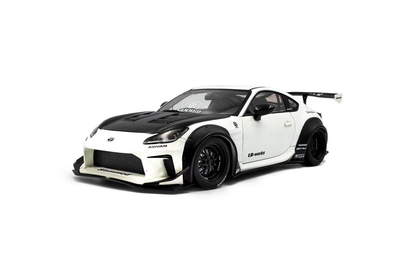 Front perspective view of Toyota GR86 Liberty walk Body Kit Pearl White 2024 1:18 scale model car - Solido