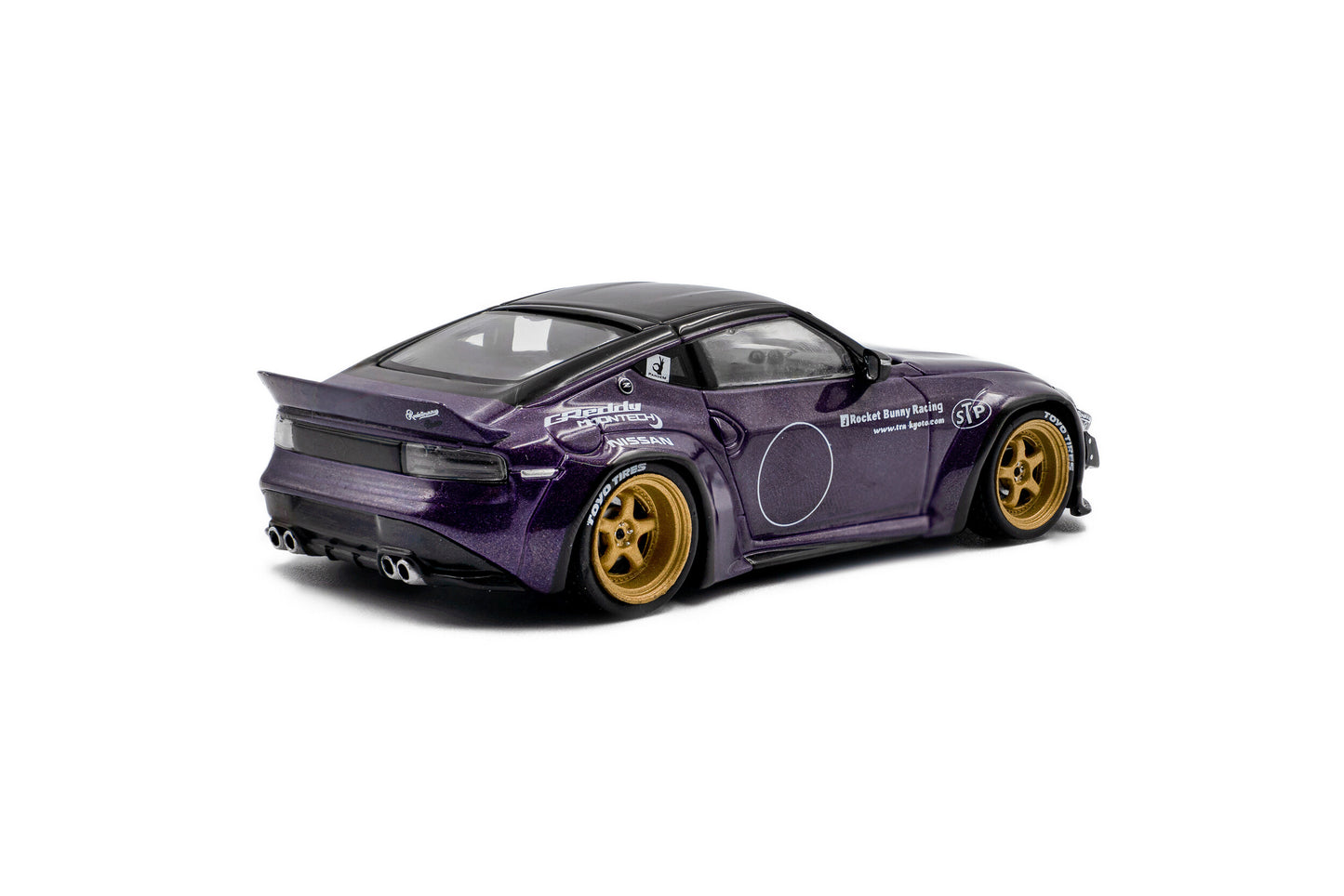 Back perspective view of Nissan GTR35 LBWK Silouette Green 2019 1:43 scale model car - Solido