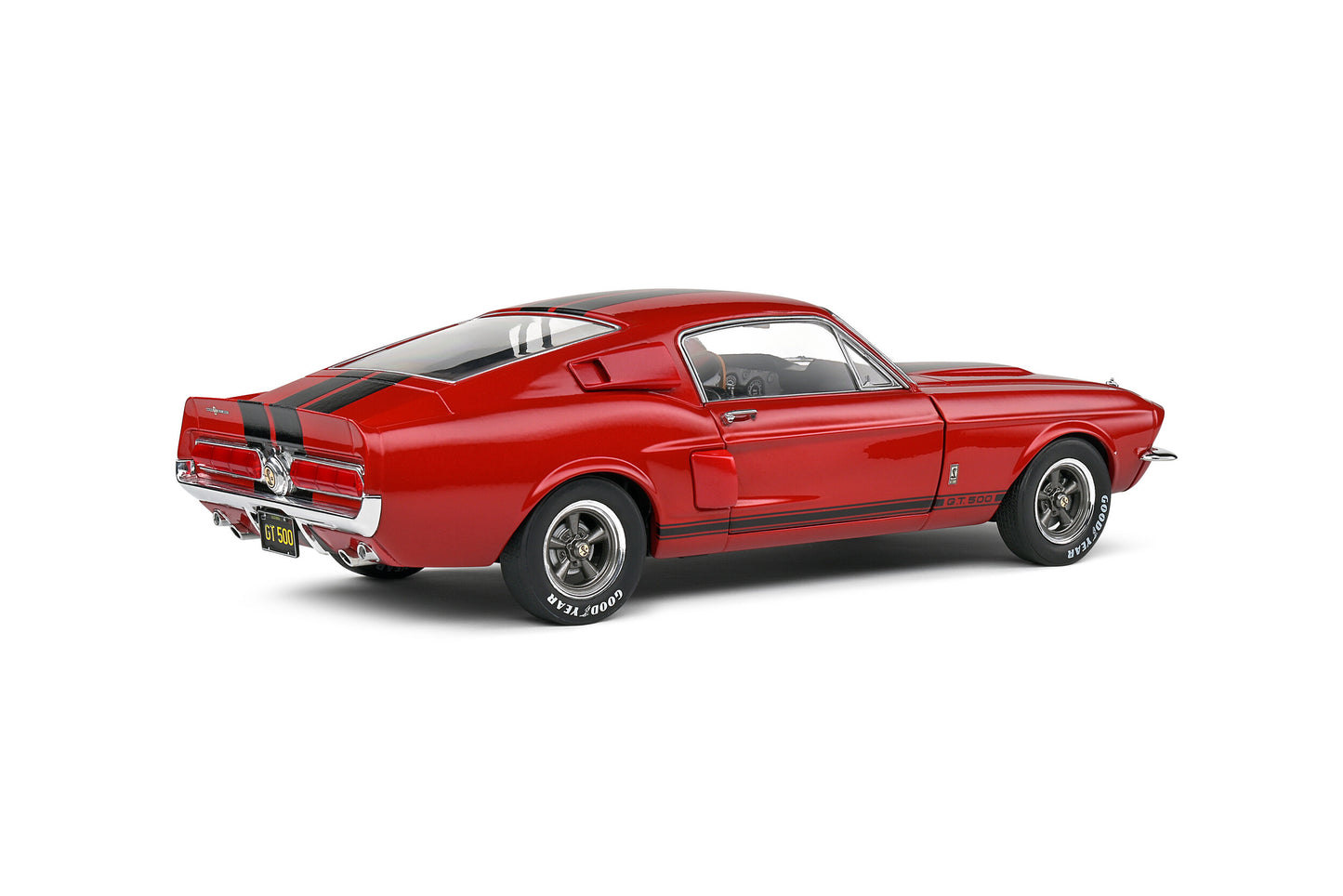 Shelby GT500 Red 1967 1:18 scale model car - Solido