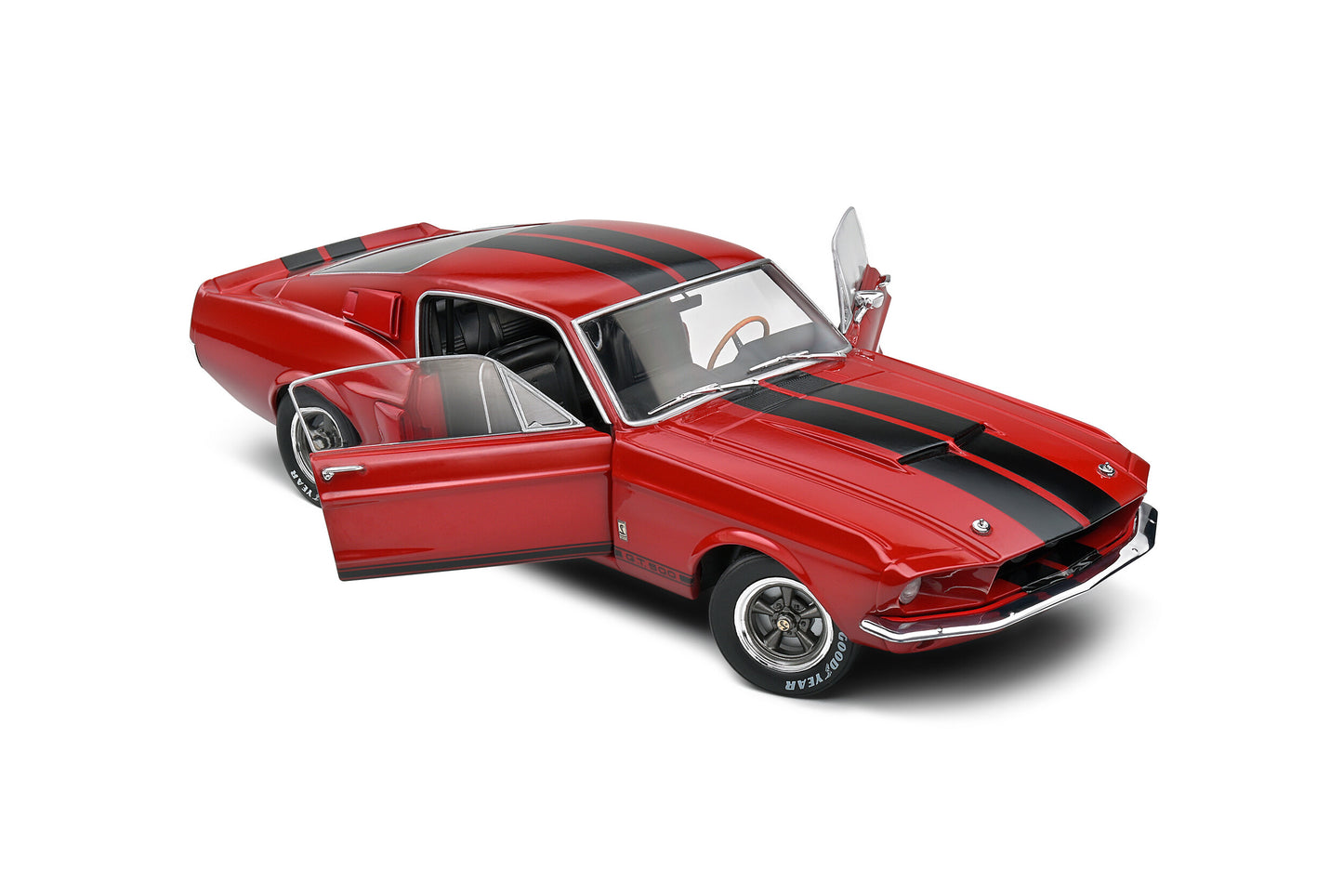 Shelby GT500 Red 1967 1:18 scale model car - Solido