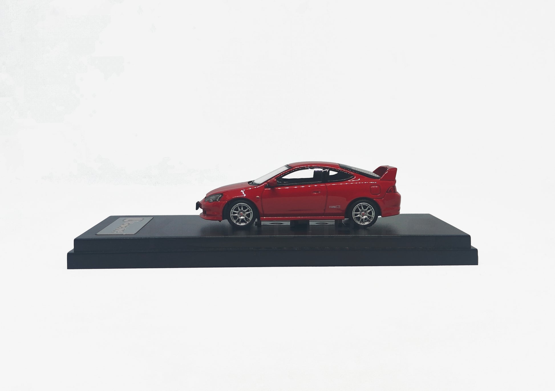 side view of Honda Integra Type R DC5 1:64 scale model car by LCD Models (LCD64038-RE)