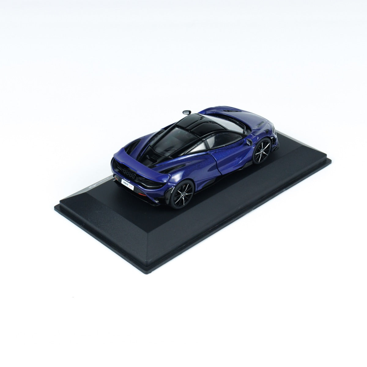 Mclaren 765 LT Purple 2020 1:43 scale model car - Solido
