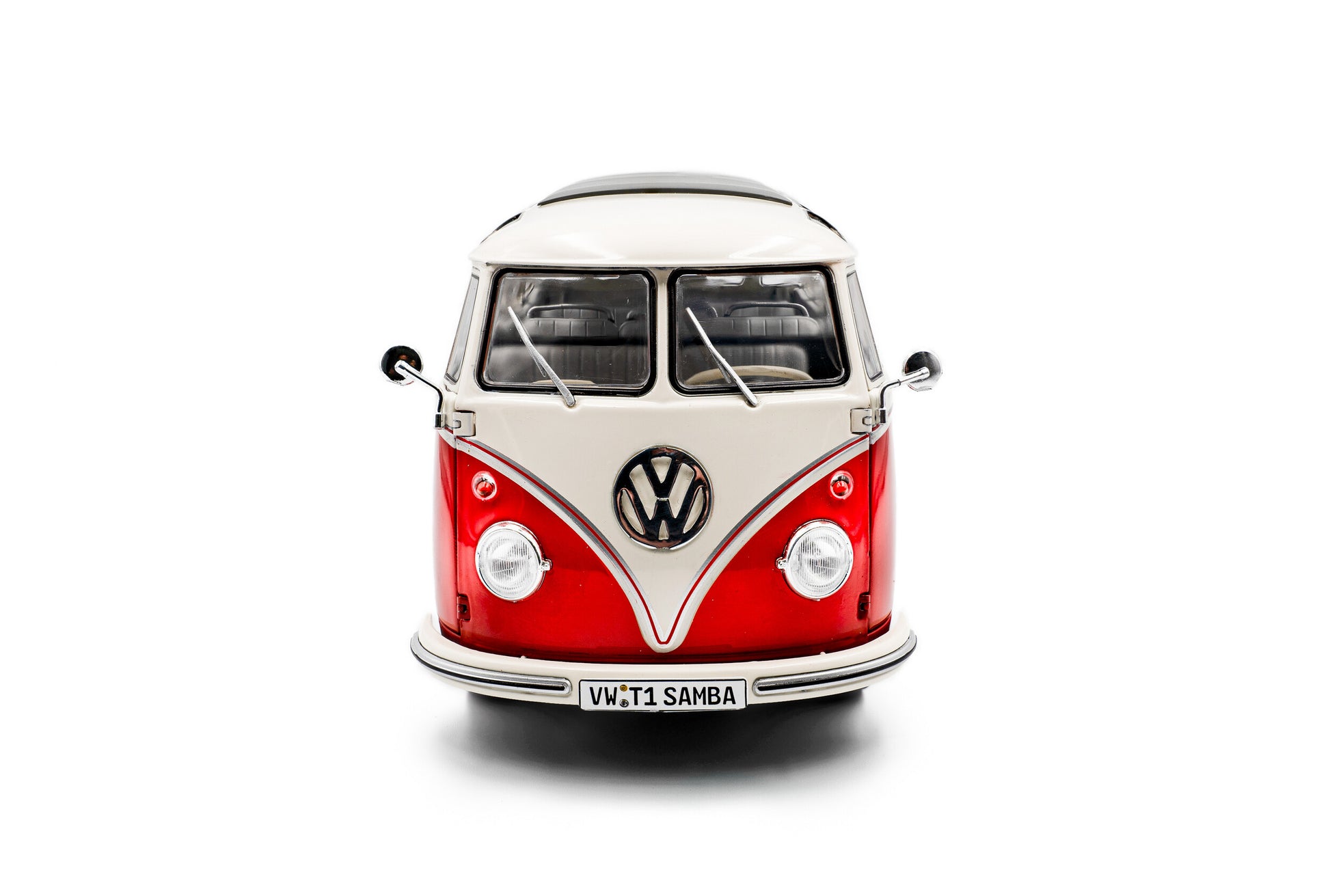 front view of Volkswagen T1 Samba Red / White 1962 1:18 scale model car - Solido