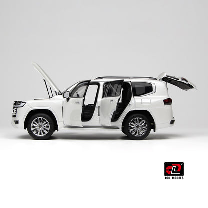 Side view with door open Toyota Land Cruiser White 1:18 scale model car - LCD Model