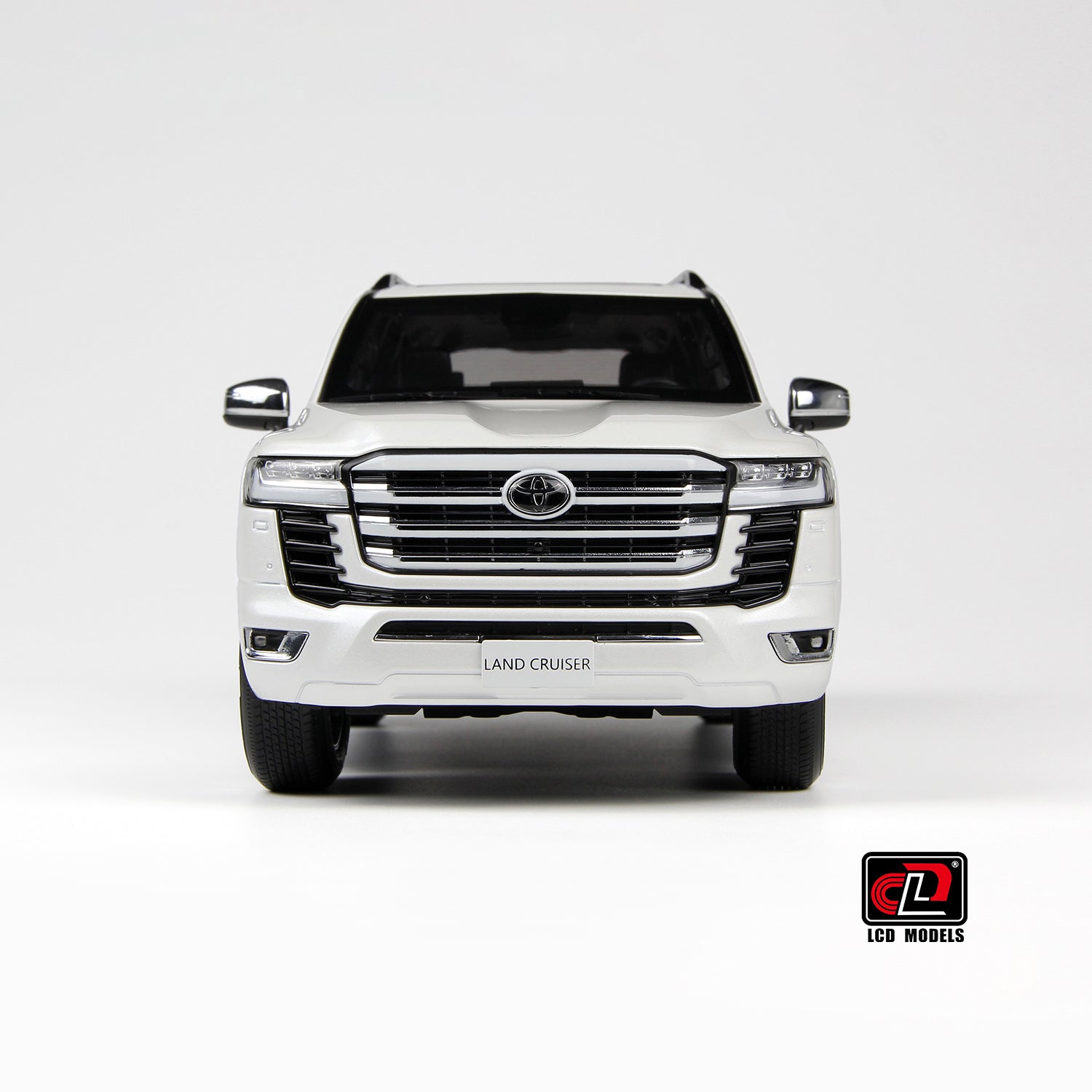 Front view of Toyota Land Cruiser White 1:18 scale model car - LCD Models