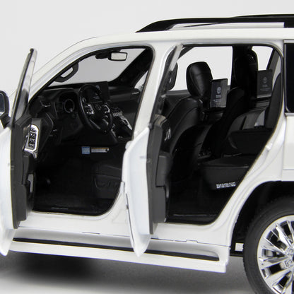 Toyota Land Cruiser 300-ZX White 1:18 scale model car - LCD Models