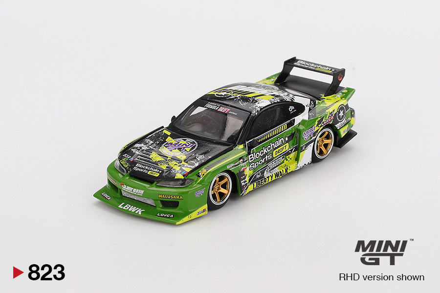 Front perspective view of Nissan LB-Super Silhouette S15 SILVIA #555 V2 2024 Formula Drift Japan 1:64 scale model car - Mini GT