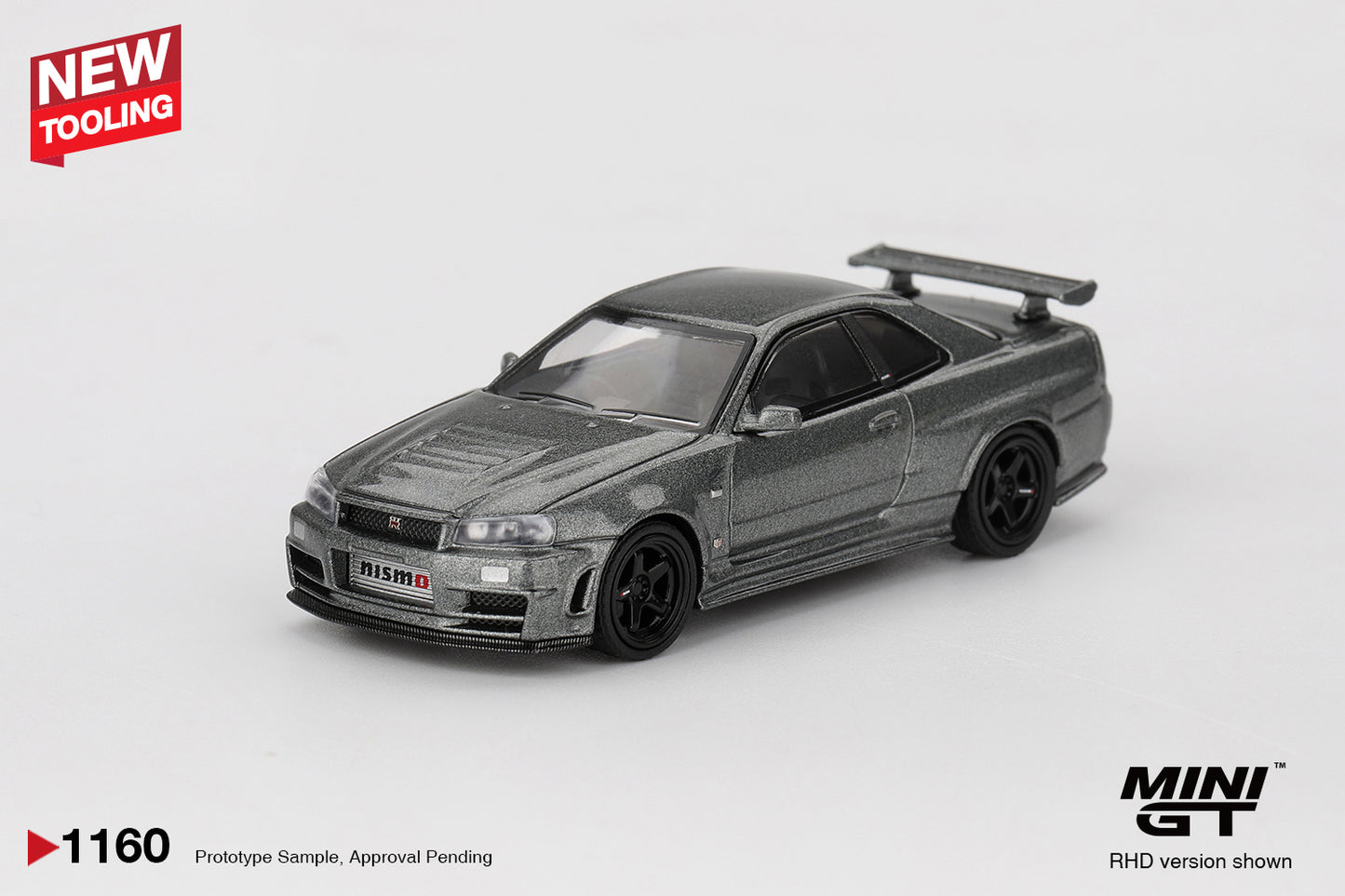 Mini GT 1:64 Nissan Skyline GT-R Dark Metal Gray NISMO BNR34 CRS Version diecast model car view 2