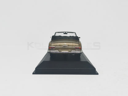 back Mercedes Benz 280SE 3.5 Cabriolet  1970 1:43 scale model car by Minichamps