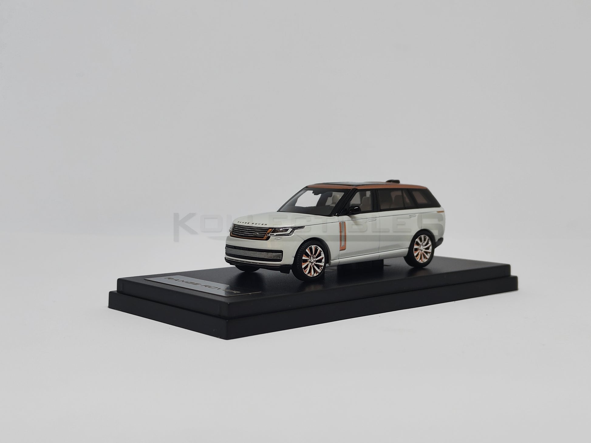 Front Perpective Land Rover Range Rover White 1:64 white model car by LCD Models