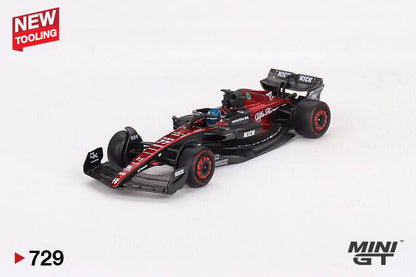 Front Perspective view of Alfa Romeo C43 #77 Valteteri Bottas F1 2023 1:64 scale model car by Mini GT