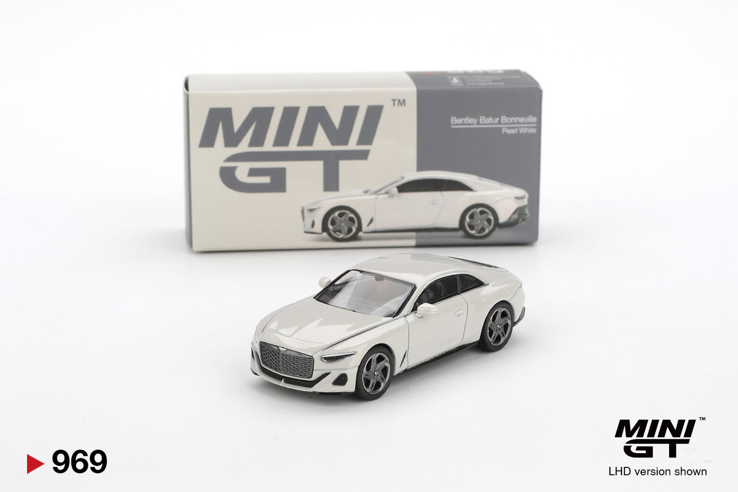 Bentley Batur Bonneville Pearl 1:64 Mini GT - with box