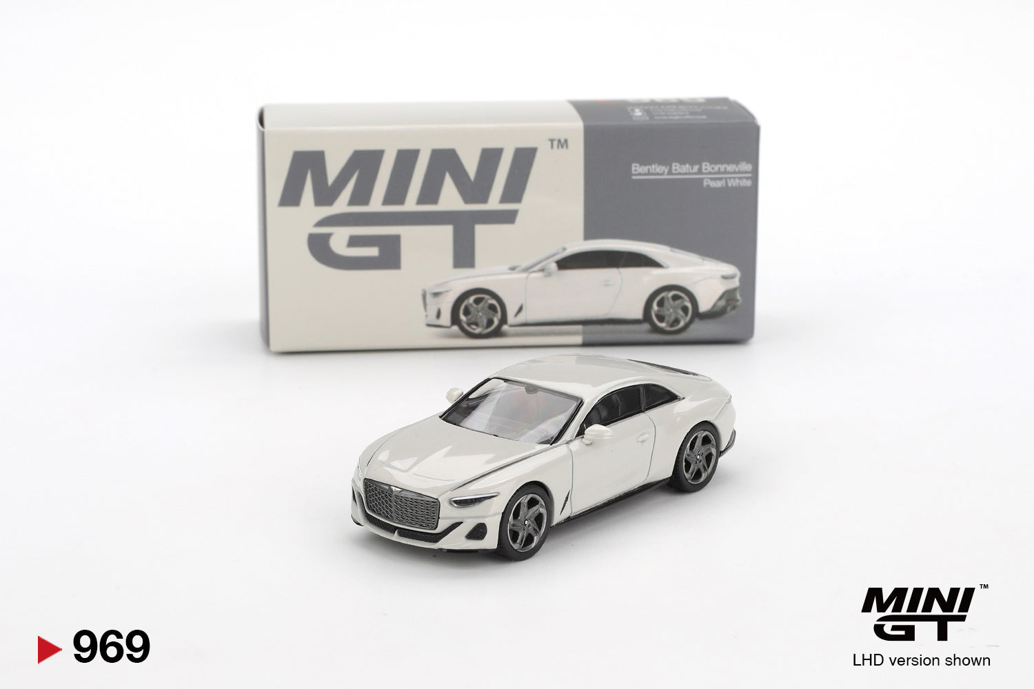 Bentley Batur Bonneville Pearl 1:64 Mini GT - with box