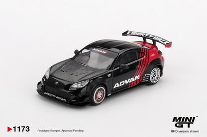 Toyota GR86 LB Nation Advan 1:64 Mini GT - front