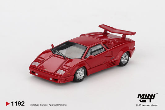Lamborghini Countach 25th Anniversary Red 1988 1:64 Mini GT - front