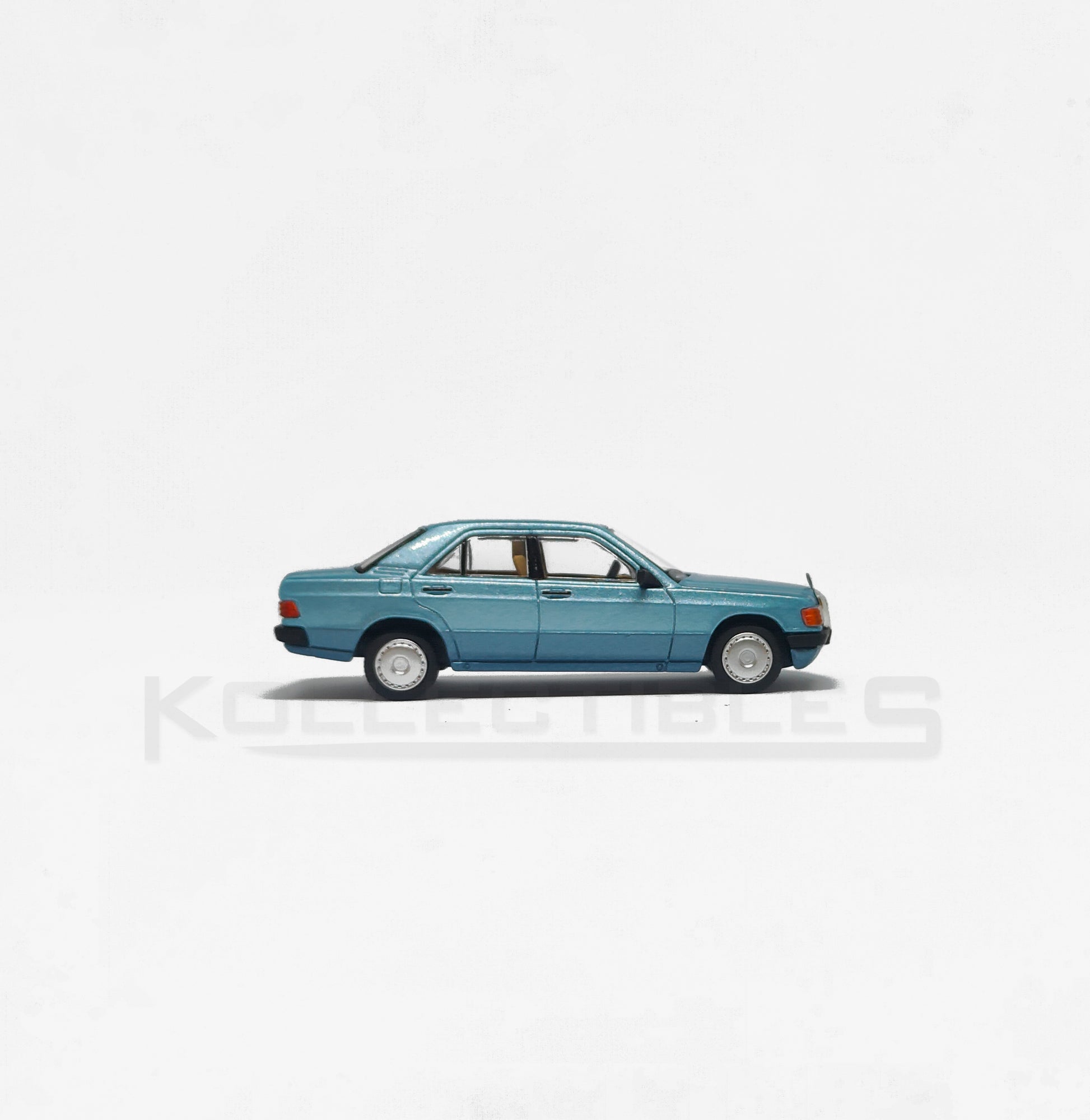Side2 view of Mercedes Benz 190E Blue 1:64 scale model cars - Xcartoys x Poprace