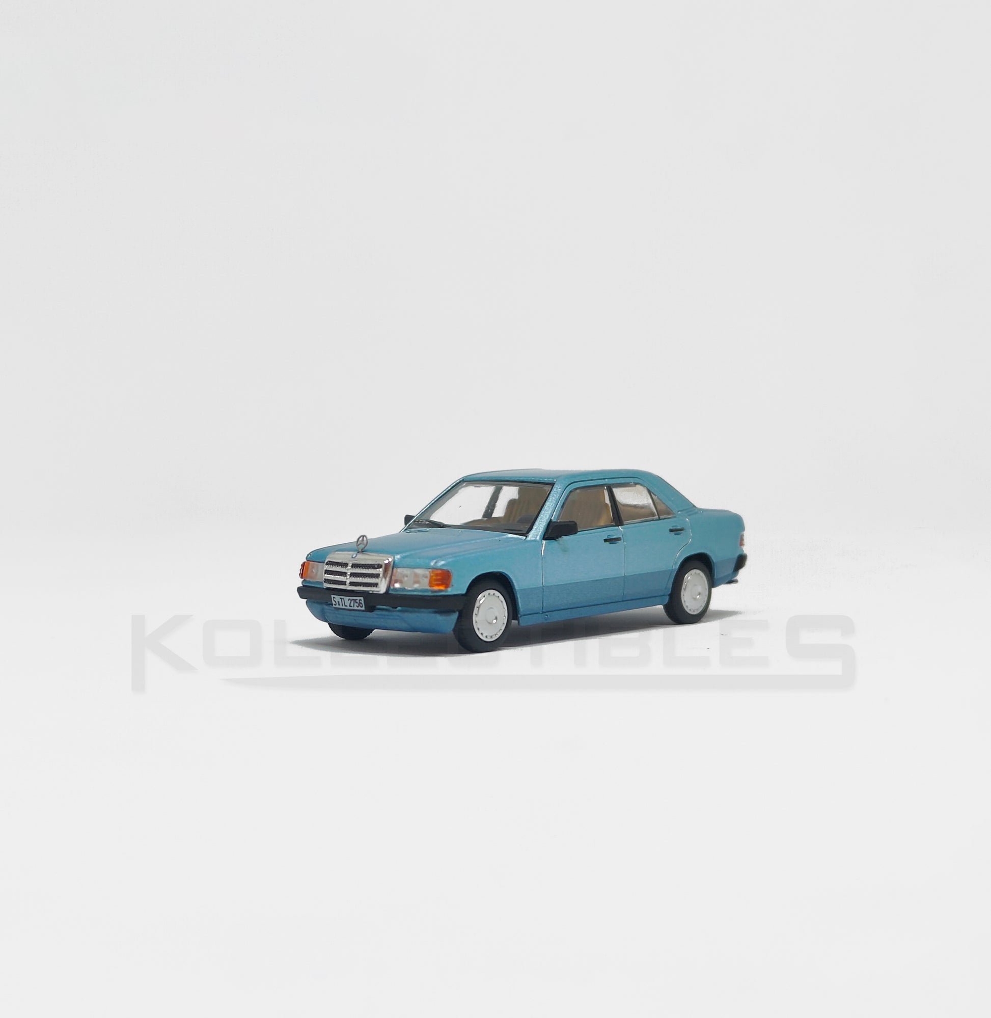 Perspective view of Mercedes Benz 190E Blue 1:64 scale model cars - Xcartoys x Poprace