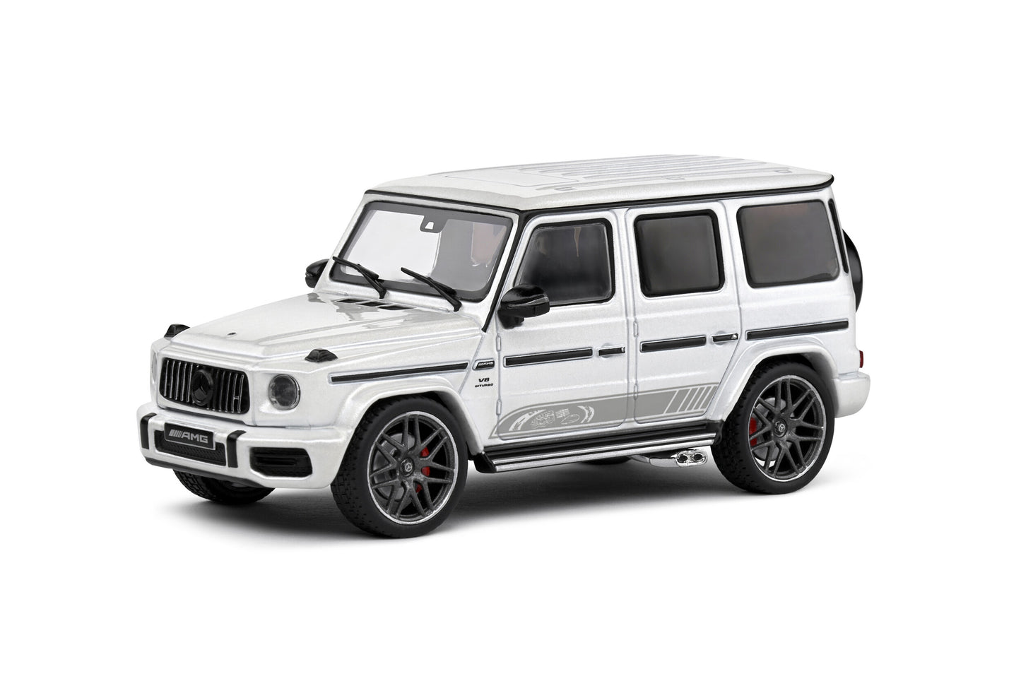 White SUV model on a white background