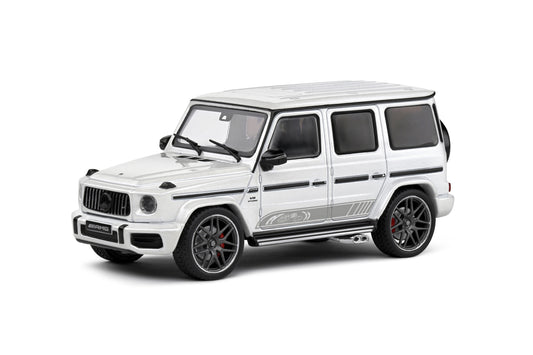 White SUV model on a white background