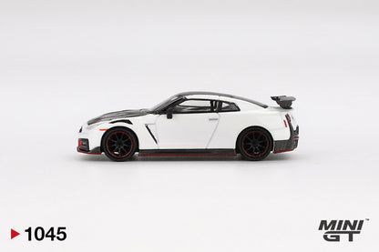 side view of Nissan GT-R Nismo 2024 Brilliant White Pearl 1:64 scale model car - Mini GT
