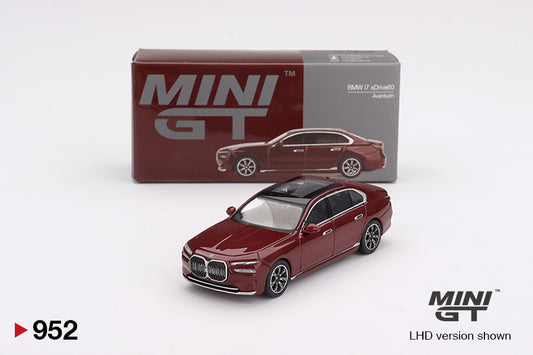 BMW i7 xDrive60 Aventurin 1:64 scale model car - Mini GT
