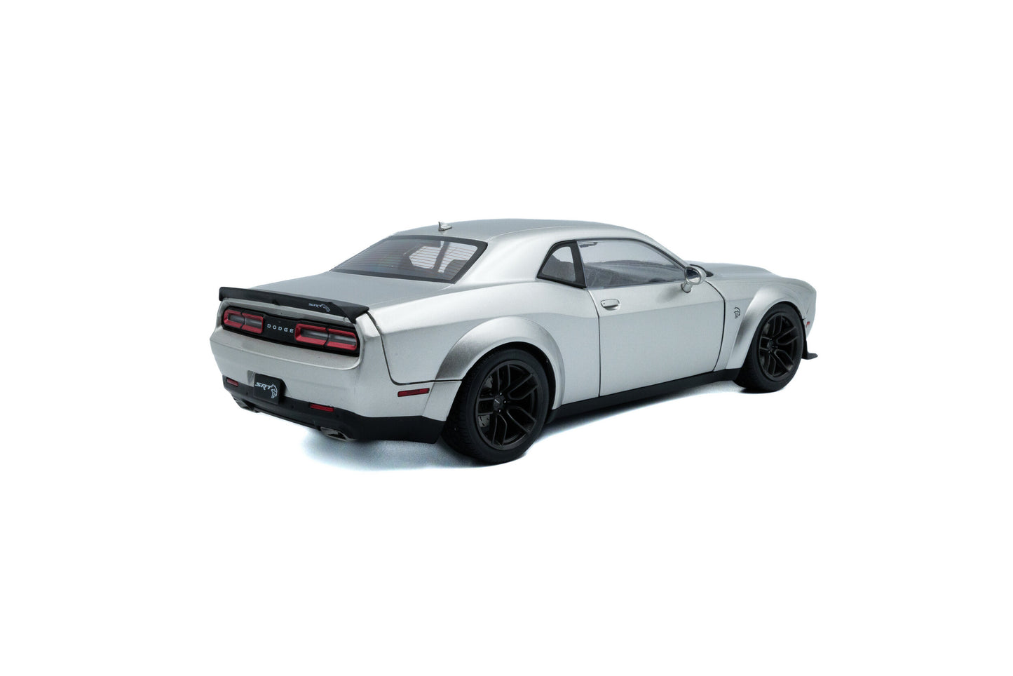 Back perspective Dodge Challenger SRT Hellcat Redeye WideBody Triple Nickle  1:18 scale model car - Solido