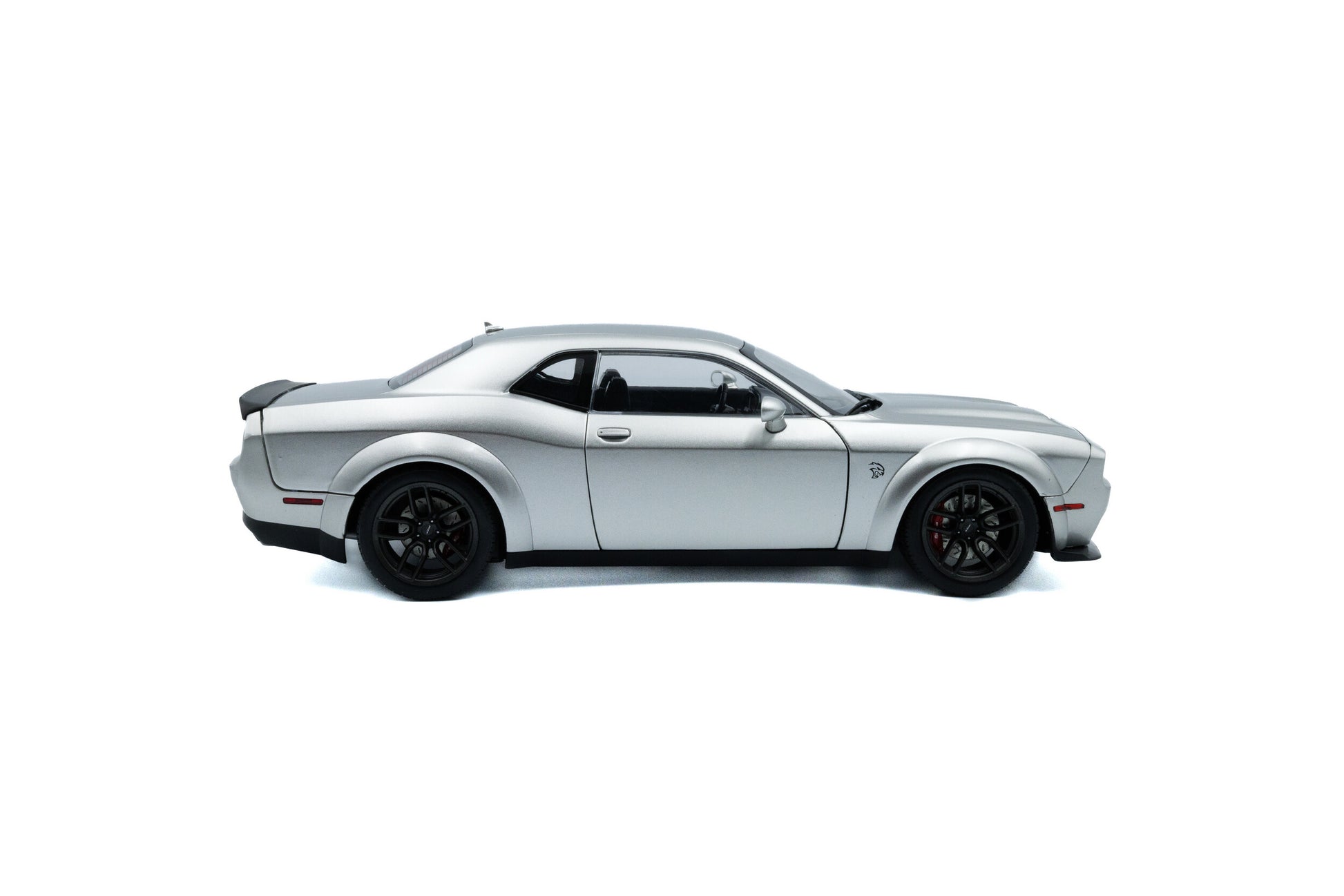 Side 2 view of Dodge Challenger SRT Hellcat Redeye WideBody Triple Nickle  1:18 scale model car - Solido