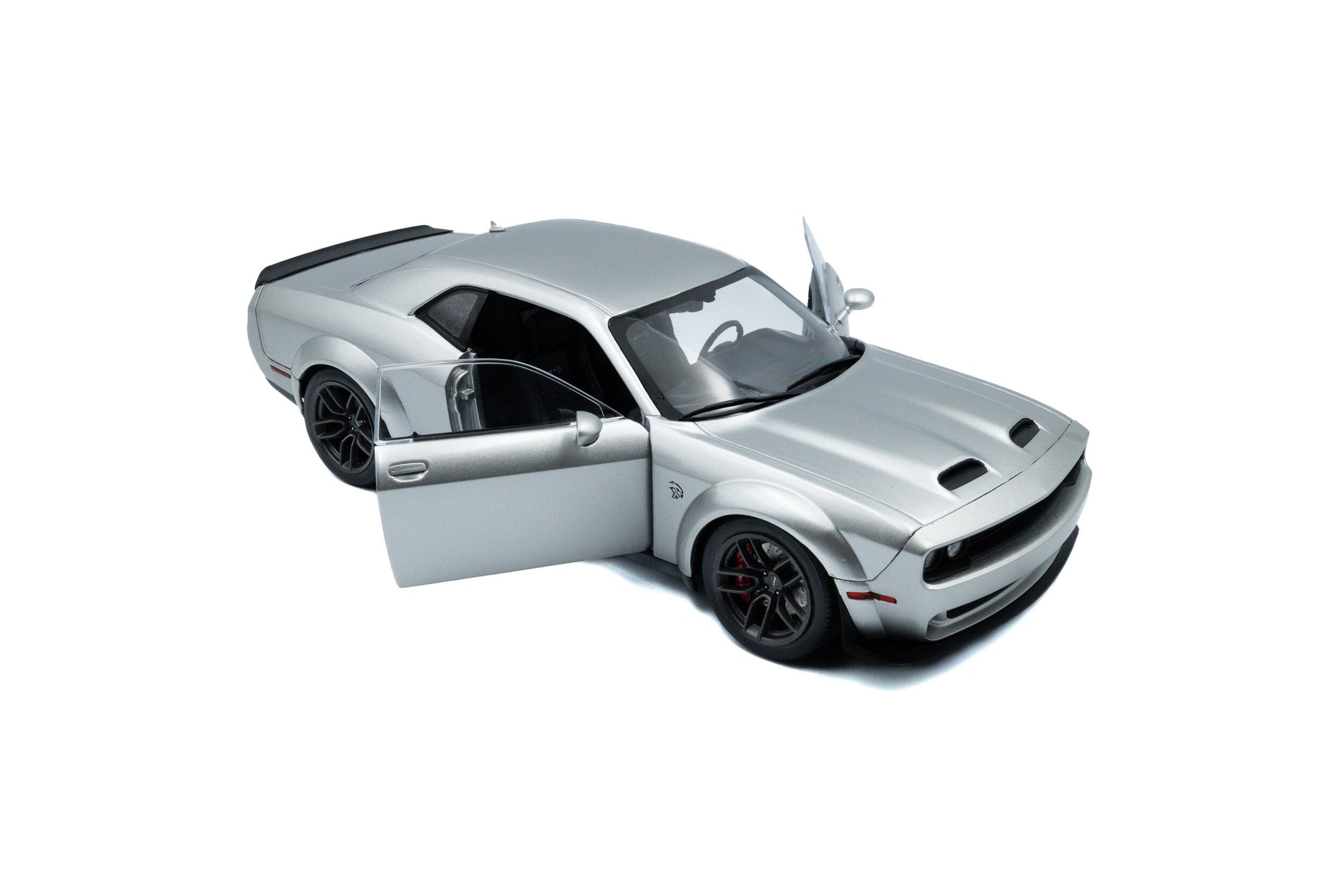 Top front perspective view Dodge Challenger SRT Hellcat Redeye WideBody Triple Nickle  1:18 scale with door open - Solido
