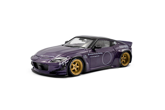 Front perspective view of Nissan GTR35 LBWK Silouette Green 2019 1:43 scale model car - Solido
