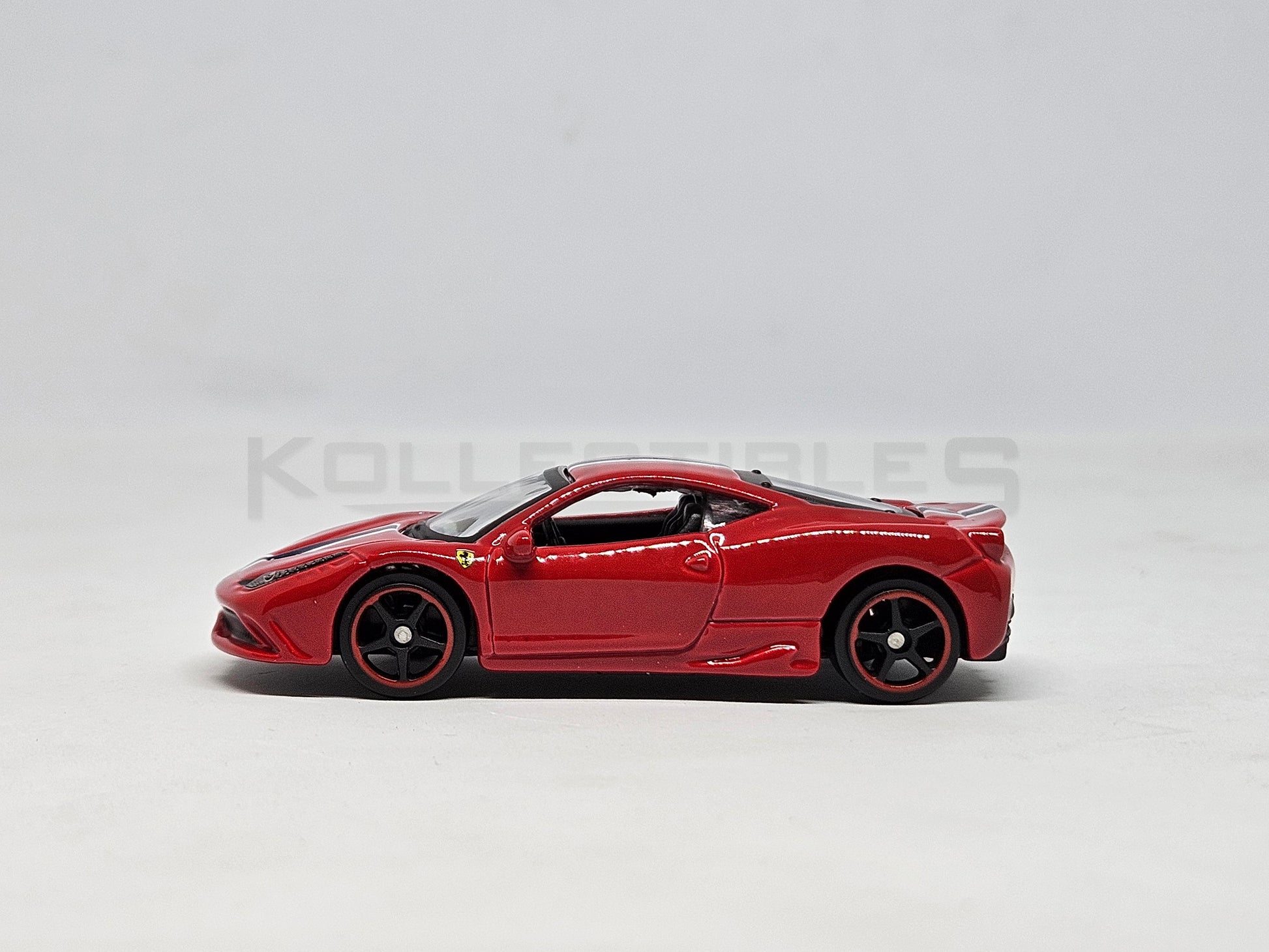 side1 view of Ferrari 458 Speciale Red 1:64 scale model car - Bburago