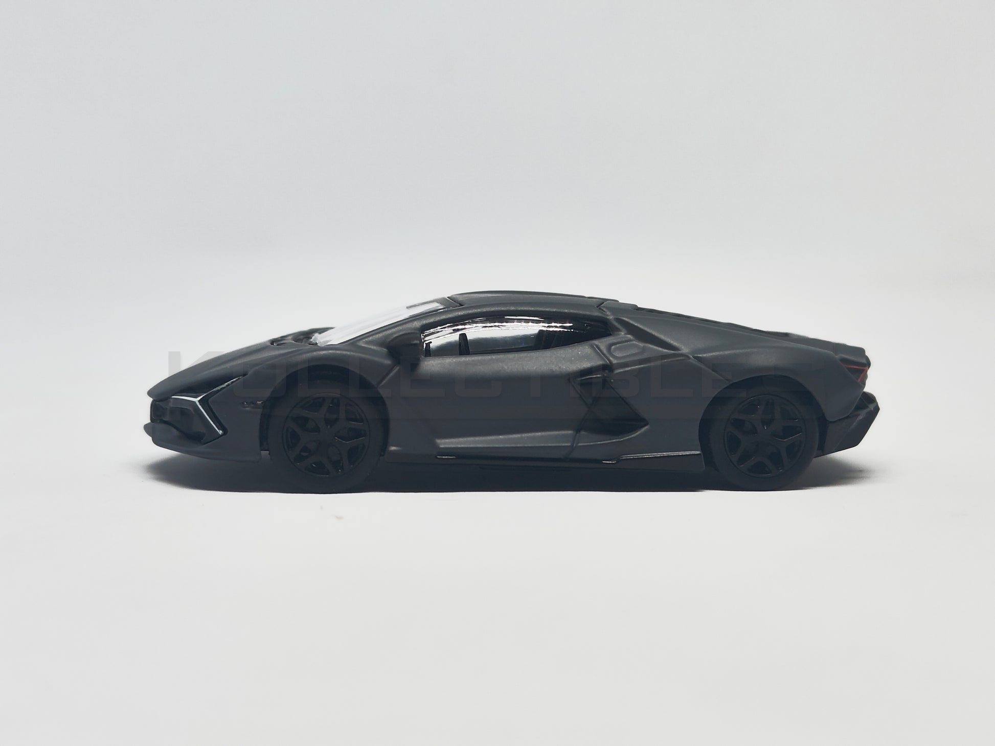 side1 view of Lamborghini Revuelto-Gray 1:64 scale model car- Bburago
