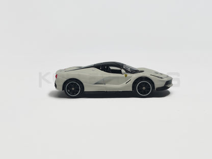 Ferrari Laferrai White 1:64 scale model car - Bburago
