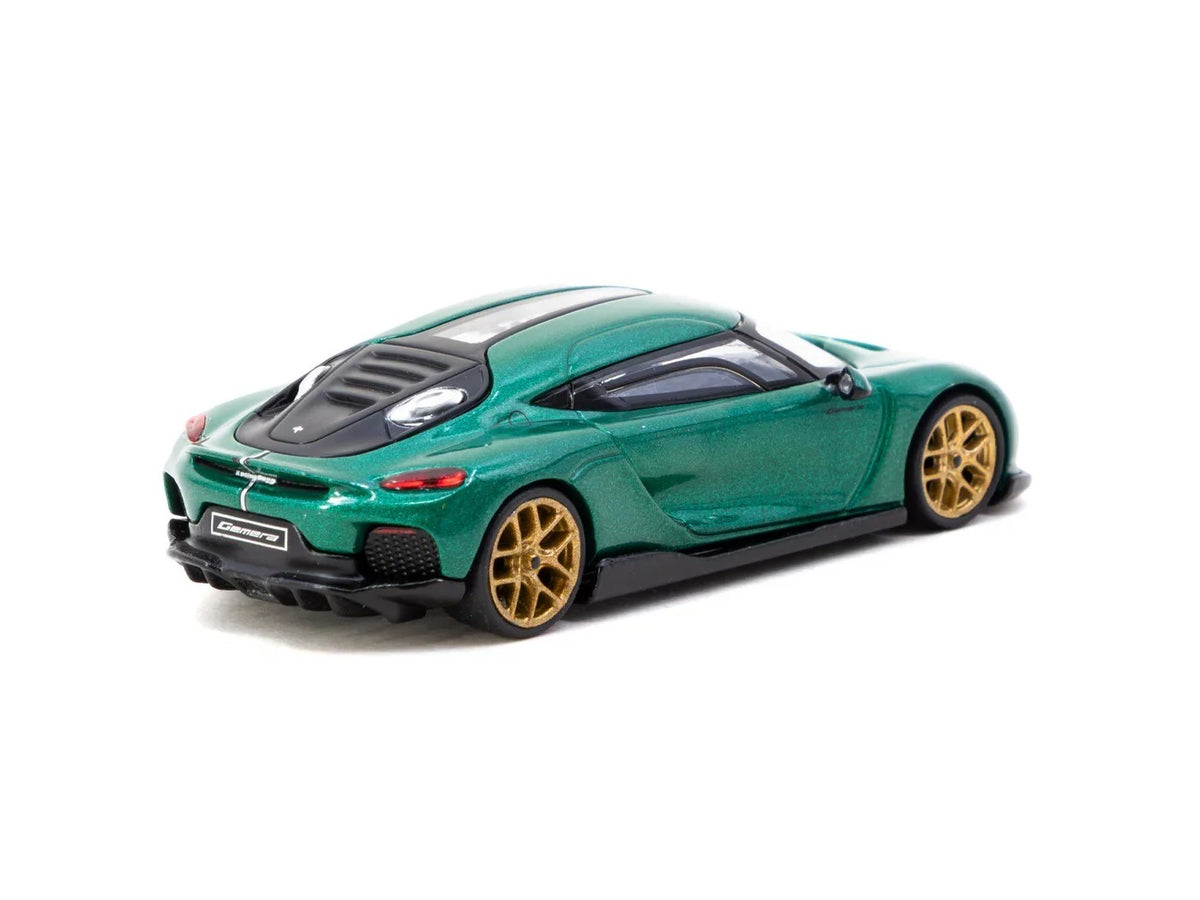 Rear three-quarter view of Koenigsegg Gemera green 1:64 diecast showing the glass roof panel and pillarless greenhouse (T64G-TL053-GR)